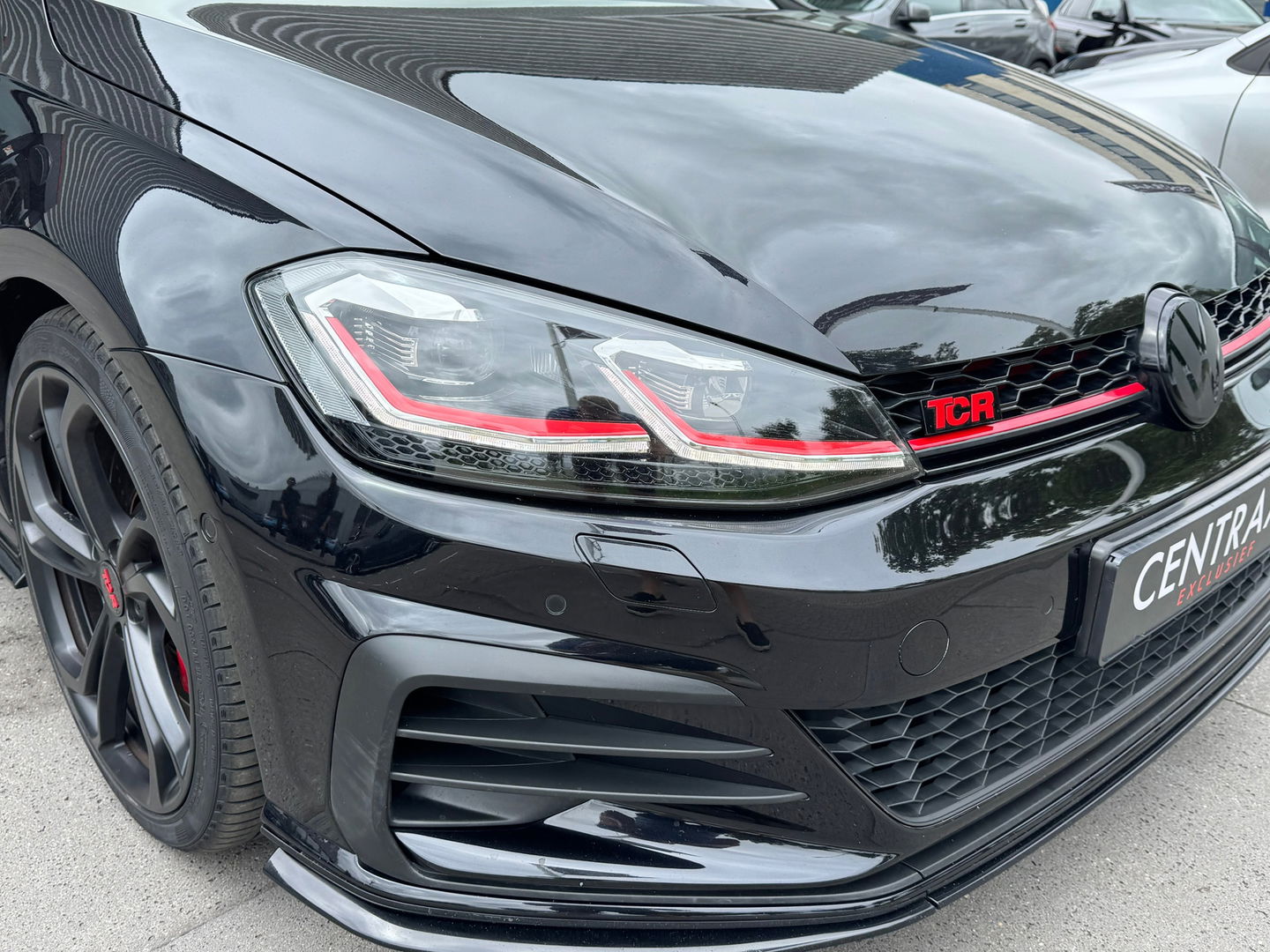 Volkswagen Golf GTI TCR 2.0 TSI 300PK|Pano|Akrapovic|Dynaudio|Leder|ACC|Carplay|Keyless|Camera