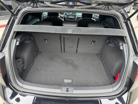 Volkswagen Golf GTI TCR 2.0 TSI 300PK|Pano|Akrapovic|Dynaudio|Leder|ACC|Carplay|Keyless|Camera