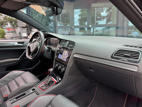 Volkswagen Golf GTI TCR 2.0 TSI 300PK|Pano|Akrapovic|Dynaudio|Leder|ACC|Carplay|Keyless|Camera