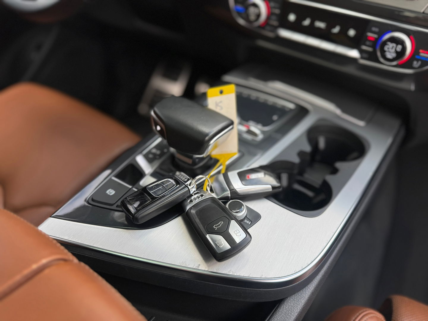 Audi SQ7 4.0 TDI Quattro Pro Line + 435PK|Pano|Camera|Luchtvering|Leder|Keyless|Ambient Light|Stoelverwarming