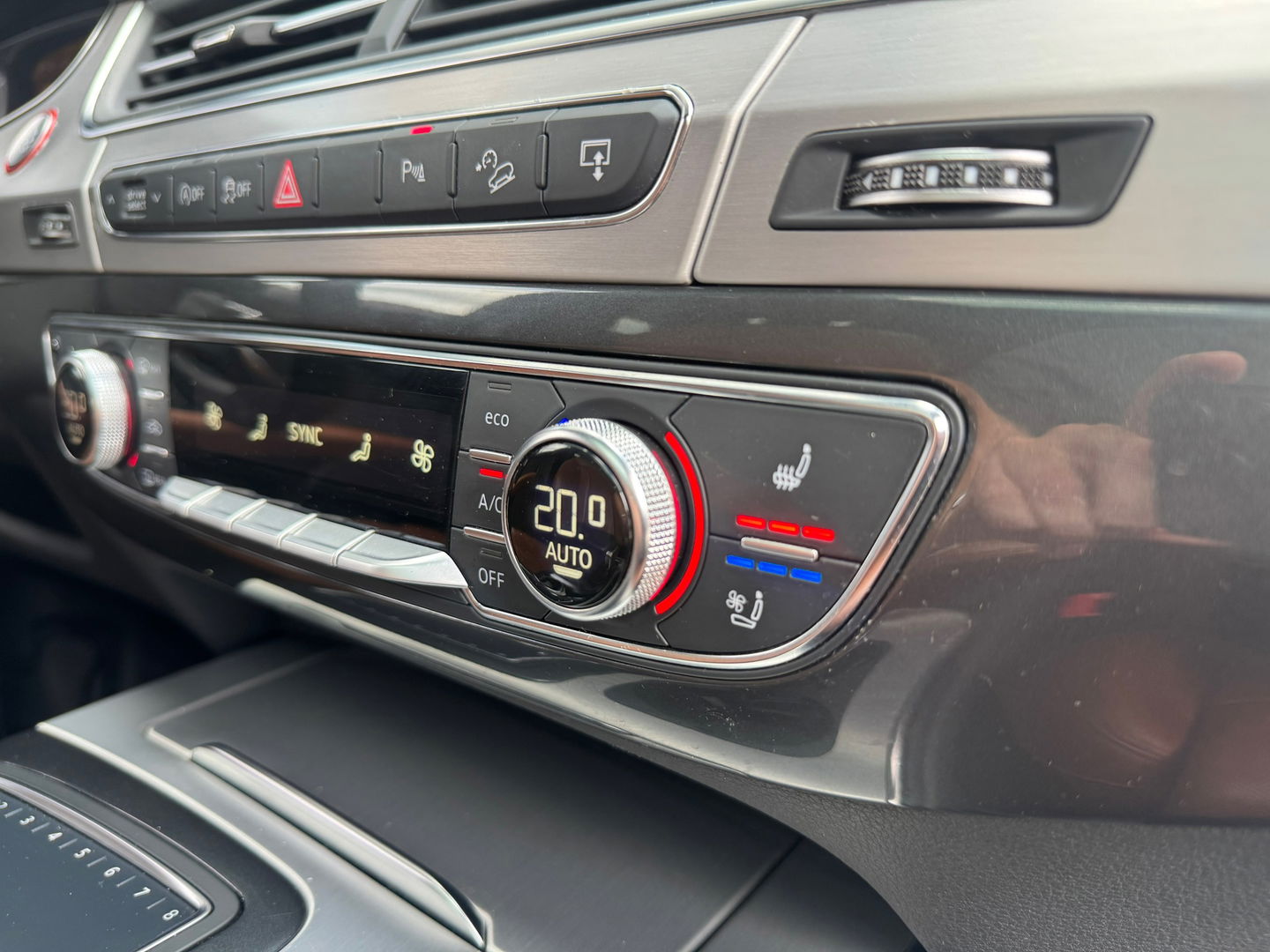 Audi SQ7 4.0 TDI Quattro Pro Line + 435PK|Pano|Camera|Luchtvering|Leder|Keyless|Ambient Light|Stoelverwarming