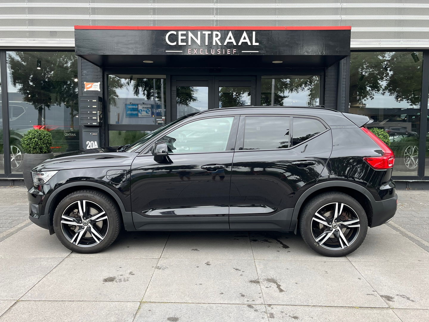 Volvo XC40 1.5 T5 Twin Engine Inscription 263PK|Pano|Harman/Kardon|Memory|Camera|Leder|ACC|NL-Auto