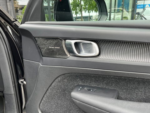 Volvo XC40 1.5 T5 Twin Engine Inscription 263PK|Pano|Harman/Kardon|Memory|Camera|Leder|ACC|NL-Auto