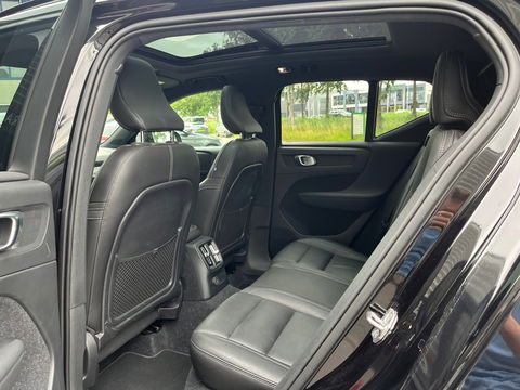 Volvo XC40 1.5 T5 Twin Engine Inscription 263PK|Pano|Harman/Kardon|Memory|Camera|Leder|ACC|NL-Auto