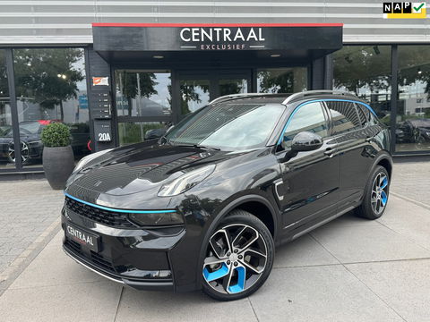 Lynk & Co 01 1.5 262PK|Pano|Infinity|BTW|Memory|360Camera|ACC|Carplay|Ambient Light|Keyless|Facelift|NL-Auto