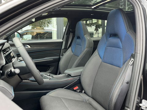Lynk & Co 01 1.5 262PK|Pano|Infinity|BTW|Memory|360Camera|ACC|Carplay|Ambient Light|Keyless|Facelift|NL-Auto