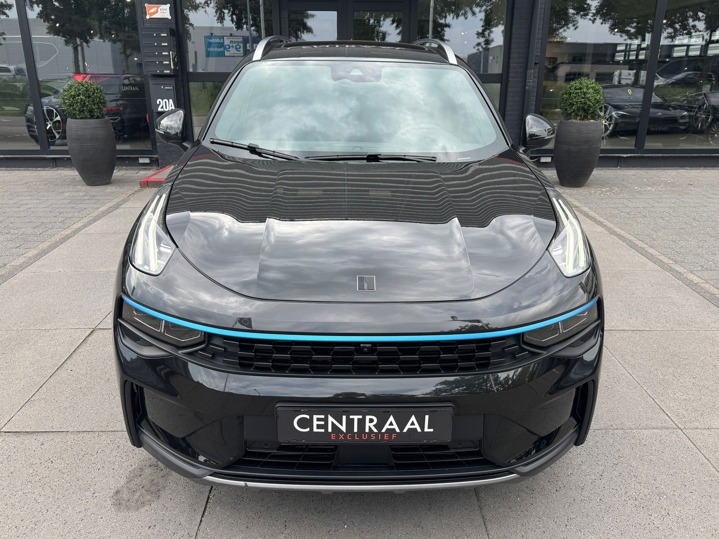 Lynk & Co 01 1.5 262PK|Pano|Infinity|BTW|Memory|360Camera|ACC|Carplay|Ambient Light|Keyless|Facelift|NL-Auto