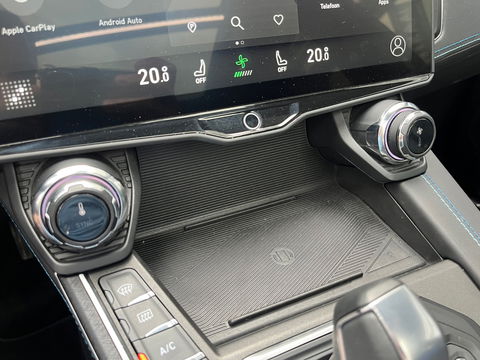 Lynk & Co 01 1.5 262PK|Pano|Infinity|BTW|Memory|360Camera|ACC|Carplay|Ambient Light|Keyless|Facelift|NL-Auto