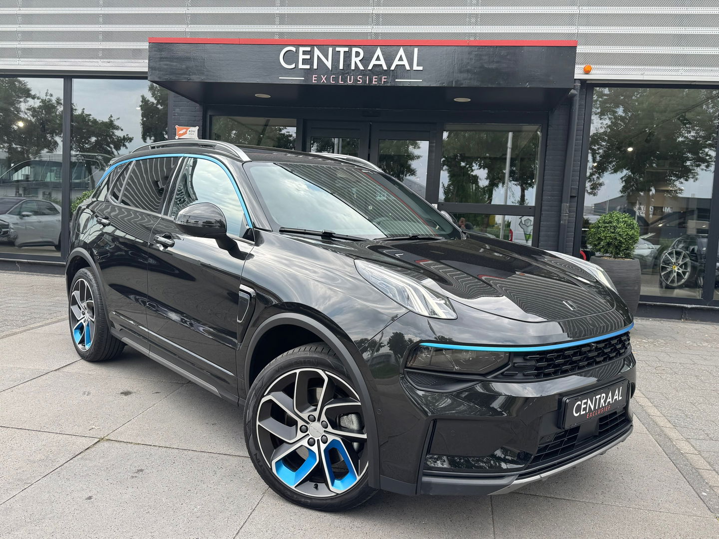 Lynk & Co 01 1.5 262PK|Pano|Infinity|BTW|Memory|360Camera|ACC|Carplay|Ambient Light|Keyless|Facelift|NL-Auto