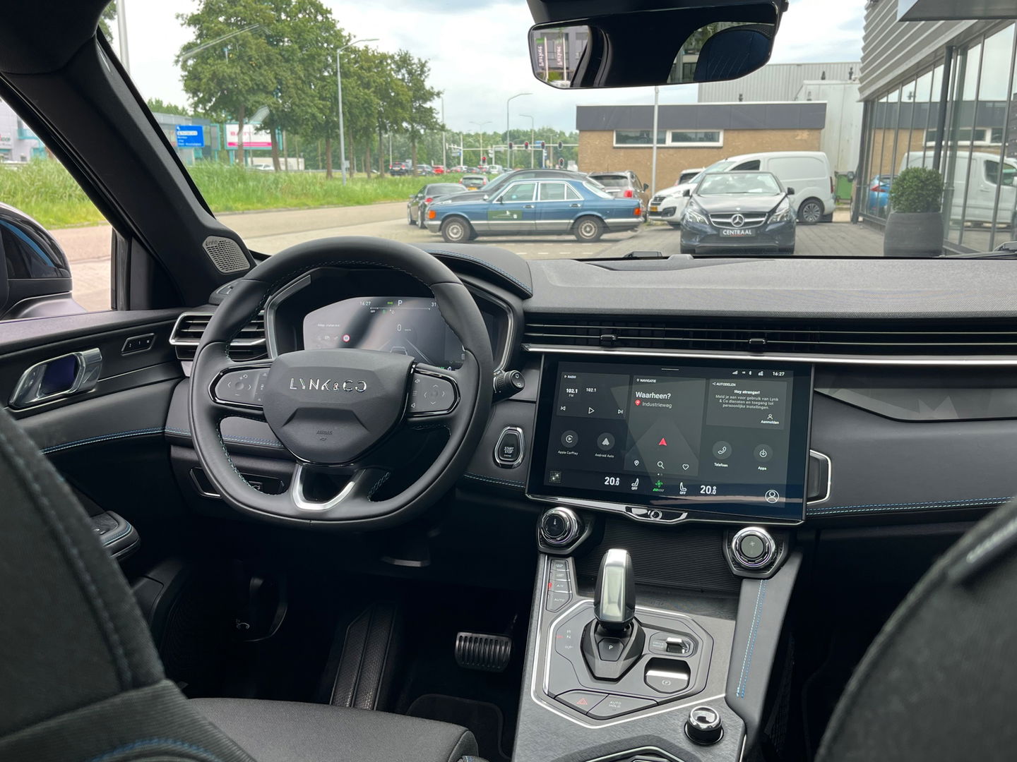 Lynk & Co 01 1.5 262PK|Pano|Infinity|BTW|Memory|360Camera|ACC|Carplay|Ambient Light|Keyless|Facelift|NL-Auto
