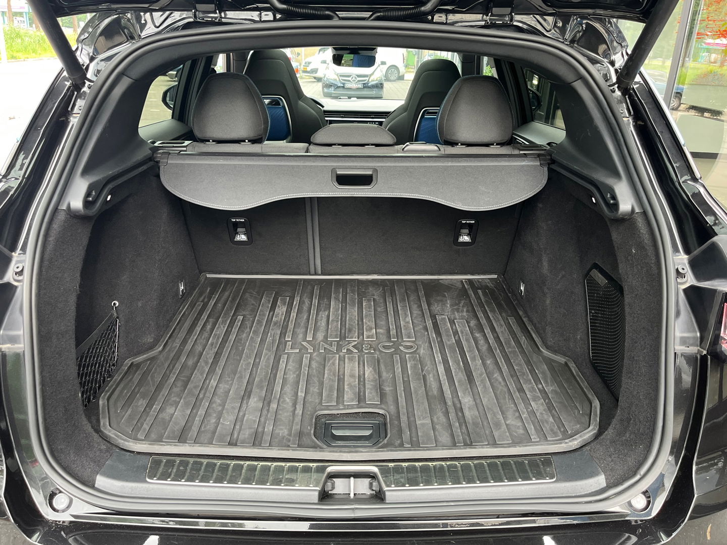 Lynk & Co 01 1.5 262PK|Pano|Infinity|BTW|Memory|360Camera|ACC|Carplay|Ambient Light|Keyless|Facelift|NL-Auto
