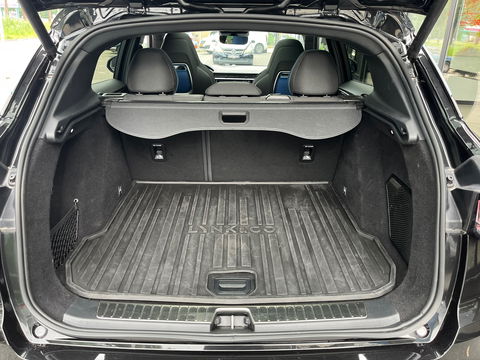 Lynk & Co 01 1.5 262PK|Pano|Infinity|BTW|Memory|360Camera|ACC|Carplay|Ambient Light|Keyless|Facelift|NL-Auto