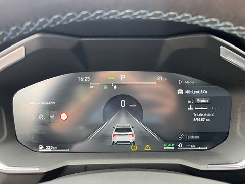 Lynk & Co 01 1.5 262PK|Pano|Infinity|BTW|Memory|360Camera|ACC|Carplay|Ambient Light|Keyless|Facelift|NL-Auto