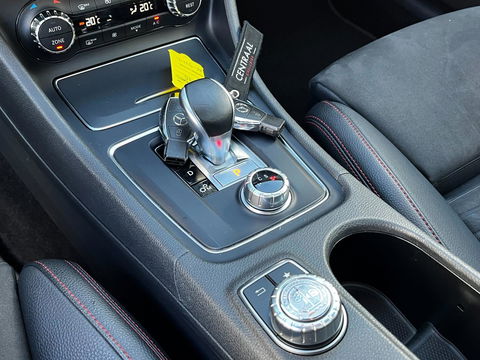 Mercedes-Benz A-Klasse 45 AMG 4MATIC 381PK|Pano|Armytrix|Camera|Leder|Navi|Cruise Control