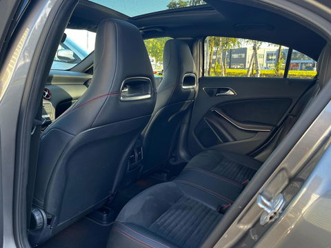 Mercedes-Benz A-Klasse 45 AMG 4MATIC 381PK|Pano|Armytrix|Camera|Leder|Navi|Cruise Control