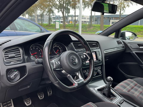 Volkswagen Golf 2.0 TSI GTI 220PK|Navi|Pdc|Cruise Control|Stoelverwarming|Bluetooth
