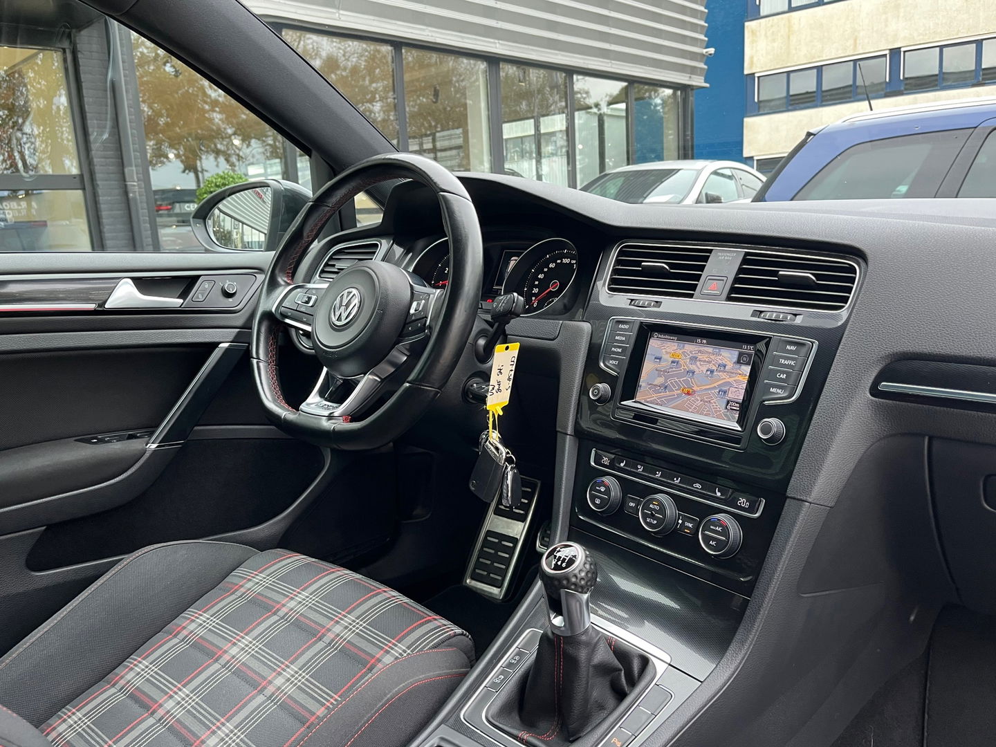 Volkswagen Golf 2.0 TSI GTI 220PK|Navi|Pdc|Cruise Control|Stoelverwarming|Bluetooth
