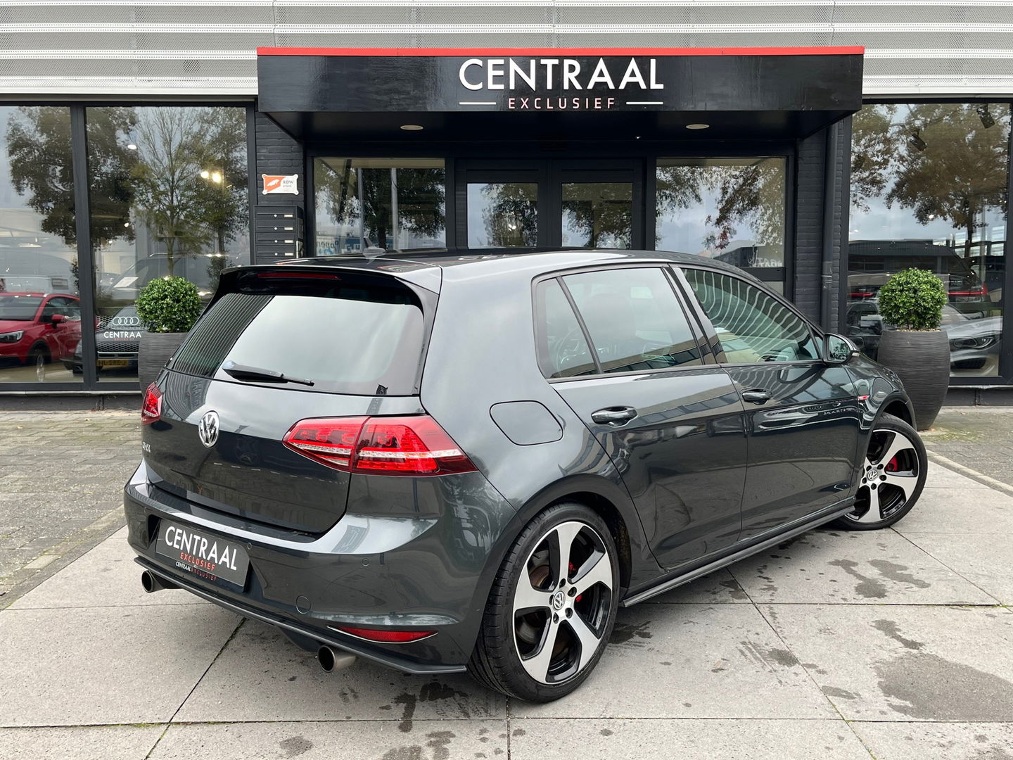 Volkswagen Golf 2.0 TSI GTI 220PK|Navi|Pdc|Cruise Control|Stoelverwarming|Bluetooth