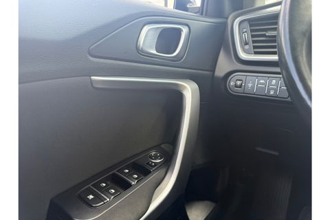 Kia Xceed 1.0 T-GDI DYN.LINE AIRCO LMV PDC-CAMERA WINTERPACK