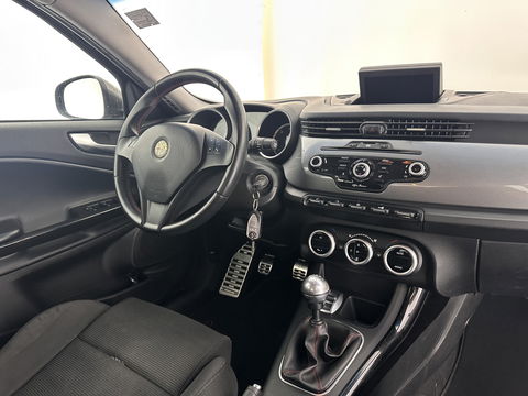 Alfa Romeo Giulietta 1.6 JTDm Business Executive *NAVI-FULLMAP | XENON | SPORT-SEATS | PDC | ECC | CRUISE | 18"ALU*
