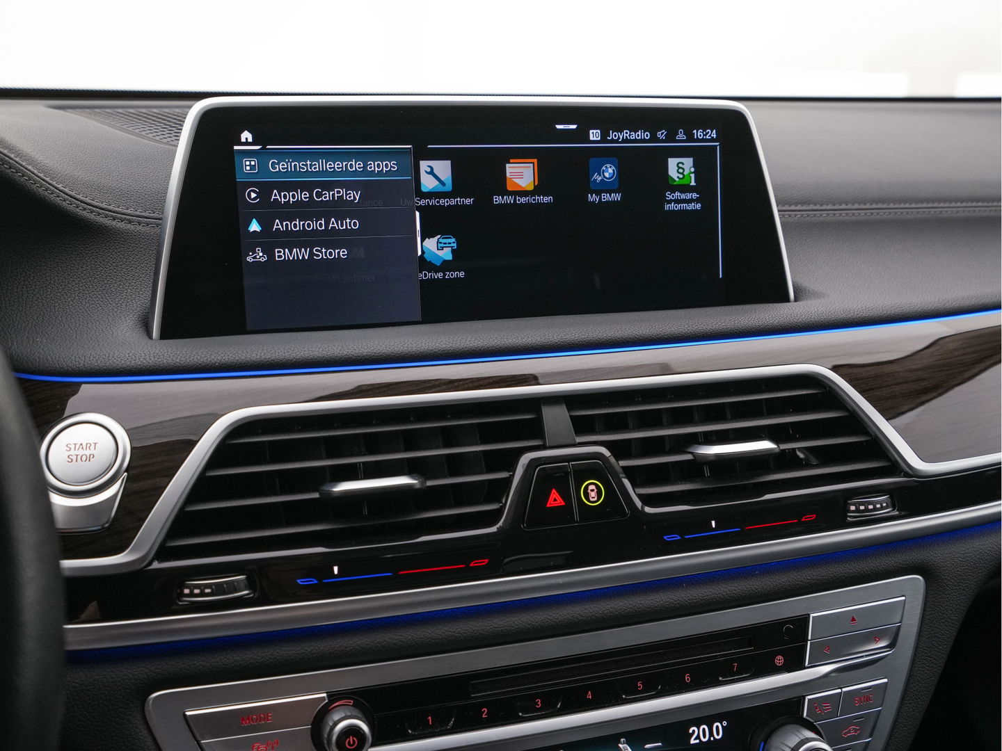 BMW 7 Serie 745e High Executive (INCL-BTW) *LASER-LED | EXCLUSIV-NAPPA-LEATHER | HEAD-UP | SOFT-CLOSE | BLIND-SPOT | MEMORY-PACK | DIGI-COCKPIT | KEYLESS | DAB+ | CAMERA | COMFORT-SEATS | AMBIENT-LIGHT | DAB | CARPLAY | 18"