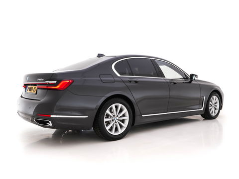 BMW 7 Serie 745e High Executive (INCL-BTW) *LASER-LED | EXCLUSIV-NAPPA-LEATHER | HEAD-UP | SOFT-CLOSE | BLIND-SPOT | MEMORY-PACK | DIGI-COCKPIT | KEYLESS | DAB+ | CAMERA | COMFORT-SEATS | AMBIENT-LIGHT | DAB | CARPLAY | 18"