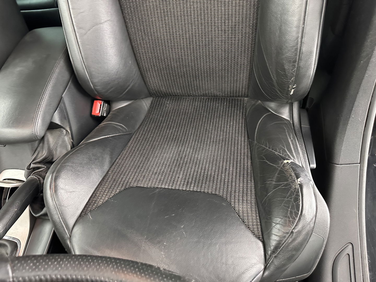 Citroën C5 Tourer 1.6 THP Business *1/2LEATHER | NAVI-FULLMAP | COMFORT-SEATS | ECC | PDC | CRUISE | 17''ALU | TOWBAR*