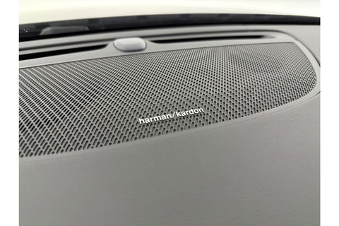 Volvo V60 2.0 T8 Twin Engine AWD Inscription 304PK Pano Harman/Kardon Trekhaak Memory Head-up LED Virtual Stoelverwarming/Stoelventilatie Cruise Carplay Camera Navi 18"LMV
