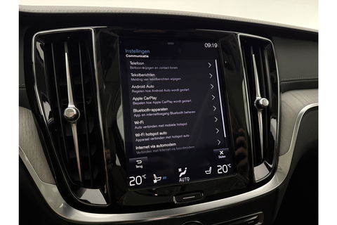 Volvo V60 2.0 T8 Twin Engine AWD Inscription 304PK Pano Harman/Kardon Trekhaak Memory Head-up LED Virtual Stoelverwarming/Stoelventilatie Cruise Carplay Camera Navi 18"LMV