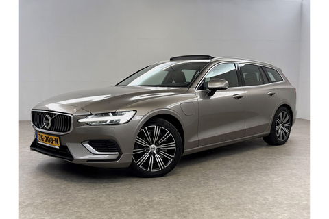 Volvo V60 2.0 T8 Twin Engine AWD Inscription 304PK Pano Harman/Kardon Trekhaak Memory Head-up LED Virtual Stoelverwarming/Stoelventilatie Cruise Carplay Camera Navi 18"LMV