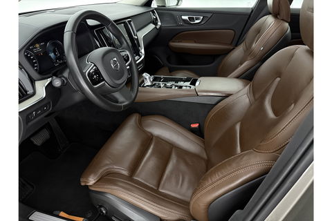 Volvo V60 2.0 T8 Twin Engine AWD Inscription 304PK Pano Harman/Kardon Trekhaak Memory Head-up LED Virtual Stoelverwarming/Stoelventilatie Cruise Carplay Camera Navi 18"LMV