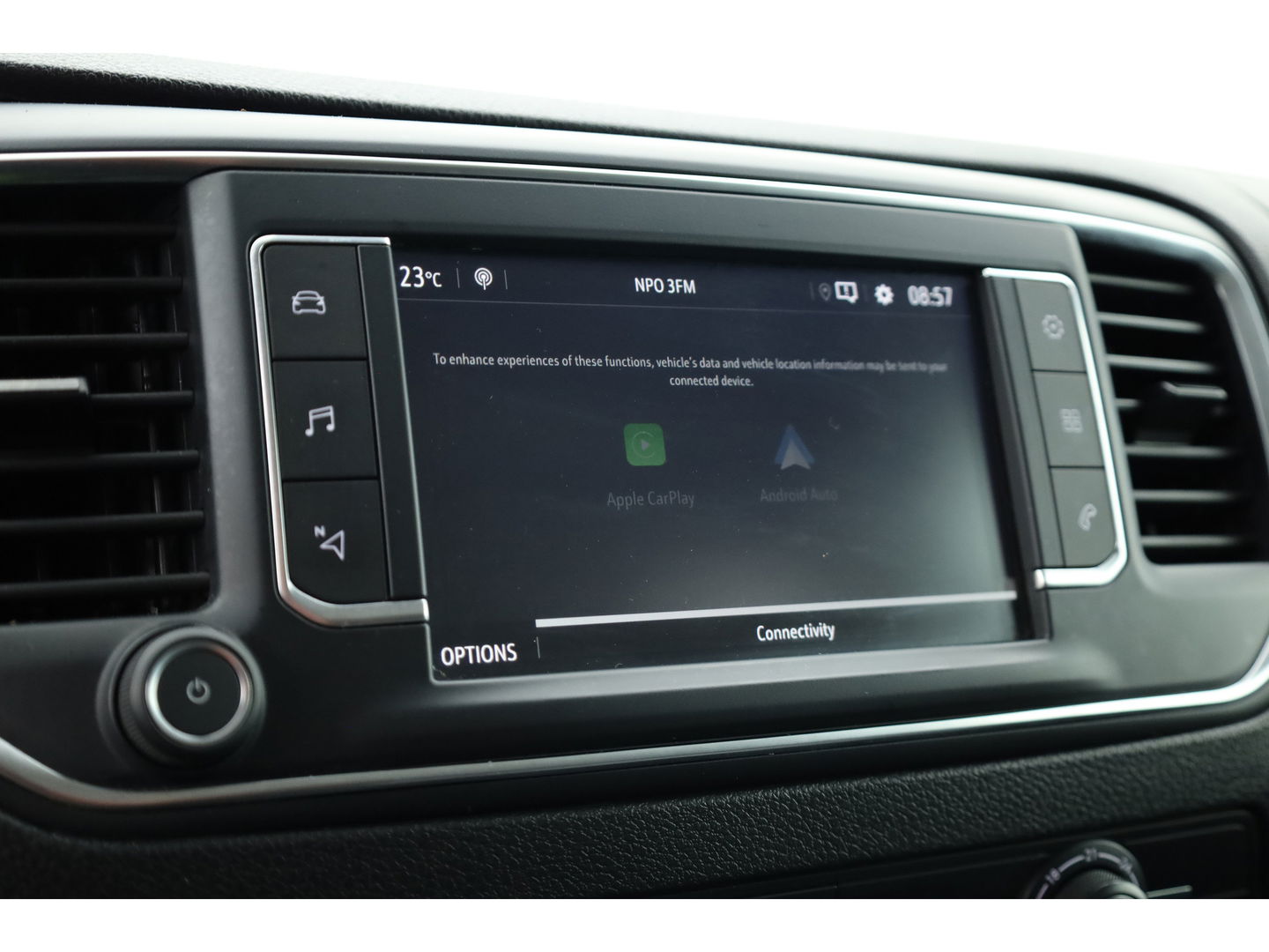 Opel Vivaro 2.0 CDTI L2H1 Edition | Navi | Trekhaak | Dakrails | Apple CarPlay