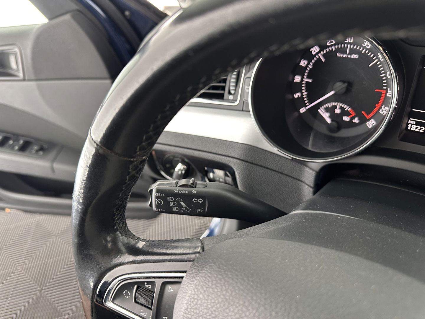 Škoda Superb Combi 1.6 TDI Sprint Pro *PANO | NAVI-FULLMAP | MEMORY-PACK | ECC | PDC | CRUISE | 16''ALU*
