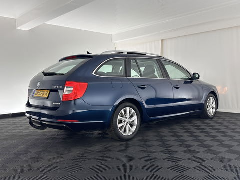 Škoda Superb Combi 1.6 TDI Sprint Pro *PANO | NAVI-FULLMAP | MEMORY-PACK | ECC | PDC | CRUISE | 16''ALU*