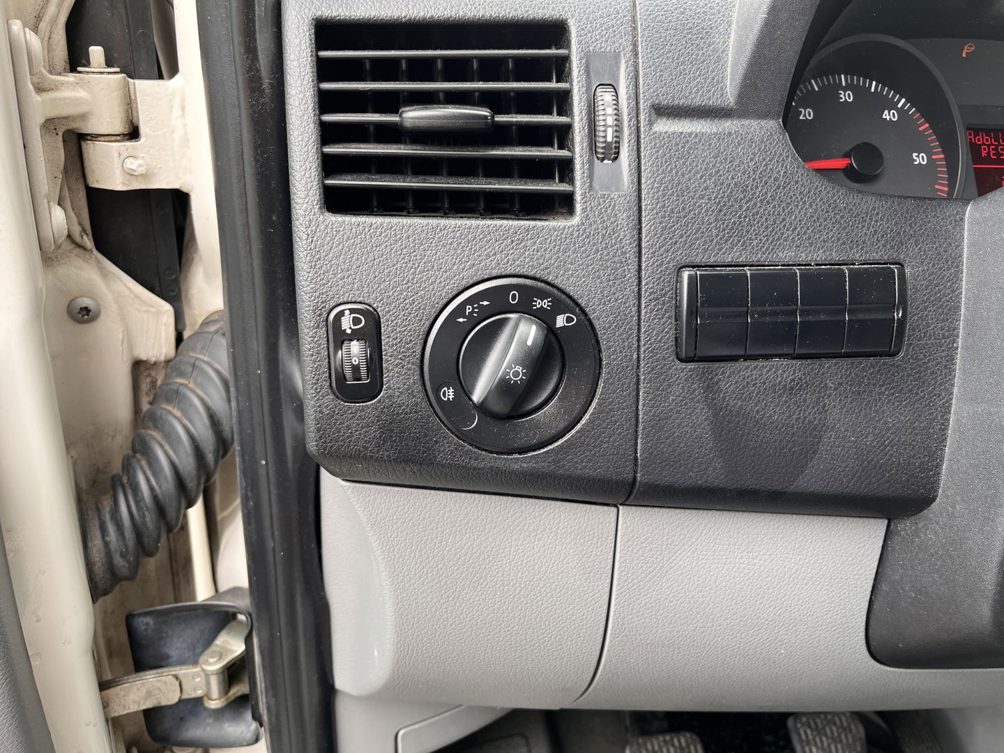 Volkswagen CRAFTER 30  L2 H2 80 KW Euro 5 *CAMPER | AIRCO | CRUISE | LUIFEL*