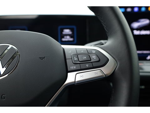 Volkswagen Passat Variant 1.5 eHybrid Business | Navi | Massage | Elek. Trekhaak | Keyless | Adapt. Cruise | Stoel- Stuurverw. |
