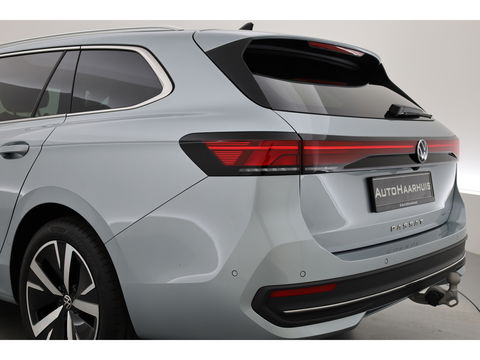 Volkswagen Passat Variant 1.5 eHybrid Business | Navi | Massage | Elek. Trekhaak | Keyless | Adapt. Cruise | Stoel- Stuurverw. |