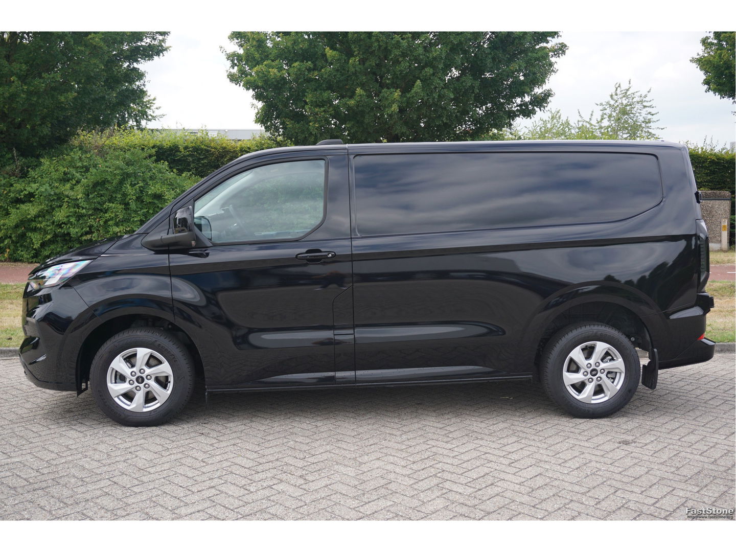 Ford Transit Custom 300S 136PK Limited BPM VRIJ Navi, Cam, ACC, LM Velg, LED!! NR. 379