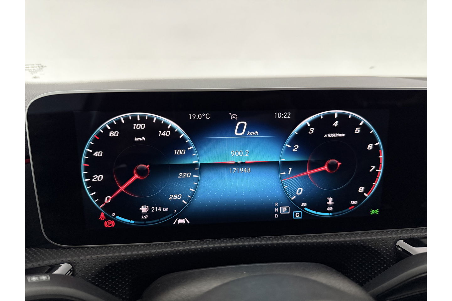 Mercedes-Benz A-Klasse 200 AMG Night Upgrade 164PK Pano Sfeer LED Carplay Virtual Camera Clima Cruise Navi PDC 18''LMV