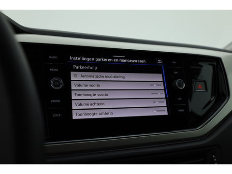 Volkswagen Polo 1.0 TSI DSG | Navi | Afn. Trekhaak | Stoelverw. | Adapt. Cruise | Camera