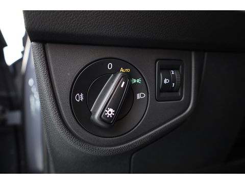 Volkswagen Polo 1.0 TSI DSG | Navi | Afn. Trekhaak | Stoelverw. | Adapt. Cruise | Camera