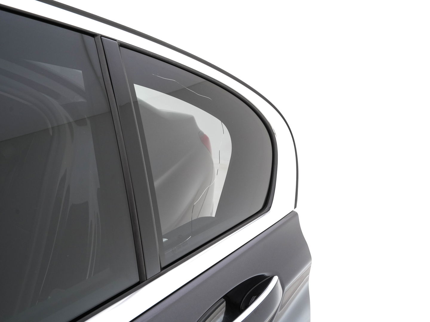 BMW 7 Serie 745e High Executive (INCL-BTW) *LASER-LED | EXCLUSIV-NAPPA-LEATHER | HEAD-UP | SOFT-CLOSE | BLIND-SPOT | MEMORY-PACK | DIGI-COCKPIT | KEYLESS | DAB+ | CAMERA | COMFORT-SEATS | AMBIENT-LIGHT | DAB | CARPLAY | 18"