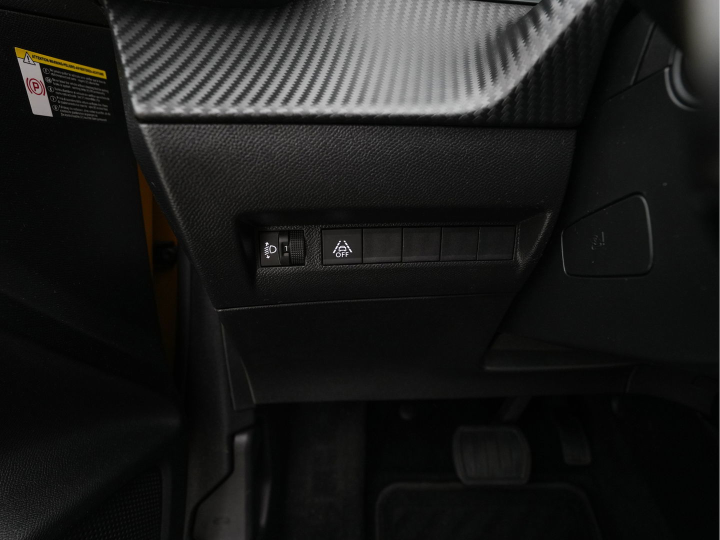 Peugeot e-208 EV Blue Lease Allure 50 kWh (INCL-BTW) *FULL-LED | DIGI-COCKPIT | NAVI-FULLMAP | KEYLESS | CCS-FASTLOADER | CAMERA | 1/2 LEDER | ECC | PDC | APP.CONNECT | LANE-ASSIST | CRUISE | COMFORT-SEATS | 16"ALU*