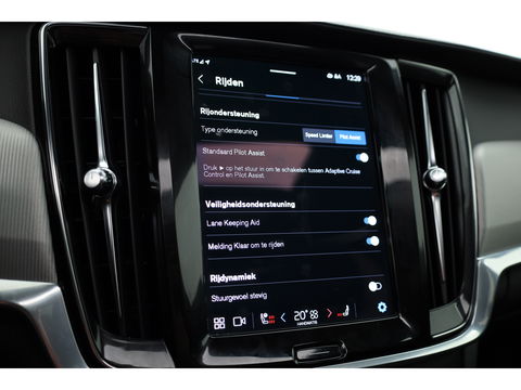 Volvo V90 2.0 T6 AWD Recharge R-Design | Pano-dak | 360 camera | Trekhaak | H&K audio |