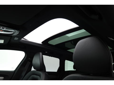 Volvo V90 2.0 T6 AWD Recharge R-Design | Pano-dak | 360 camera | Trekhaak | H&K audio |