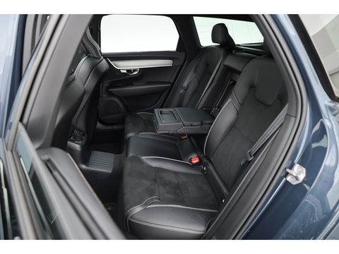 Volvo V90 2.0 T6 AWD Recharge R-Design | Pano-dak | 360 camera | Trekhaak | H&K audio |