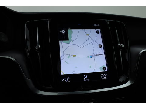 Volvo V60 2.0 T6 Recharge AWD R-Design | Navi | Apple Carplay/ android auto | getint glas |