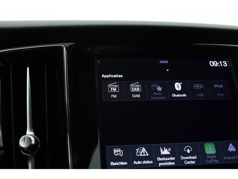 Volvo V60 2.0 T6 Recharge AWD R-Design | Navi | Apple Carplay/ android auto | getint glas |