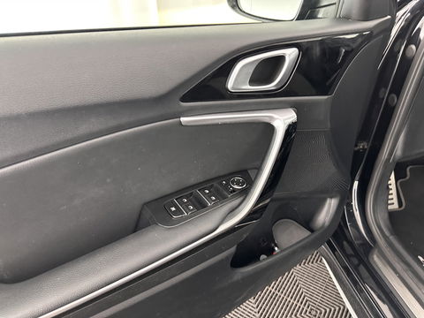 Kia ProCeed 1.5 T-GDi MHEV GT-Line Edition Aut. *PANO | SPORT-SEATS | NAVI-FULLMAP | CAMERA | ECC | PDC | CRUISE | 17''ALU*