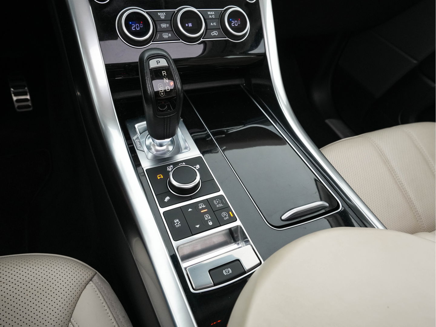 Land Rover Range Rover Sport 3.0 TDV6 HSE Dynamic Aut. *PANO | FULL-LEATHER | XENON | MEMORY-PACK | MERIDIAN-SOUND | DIGI-COCKPIT | BLIND-SPOT | NAVI-FULLMAP | COMFORT-SEATS | ECC | PDC | CRUISE | 21''ALU*